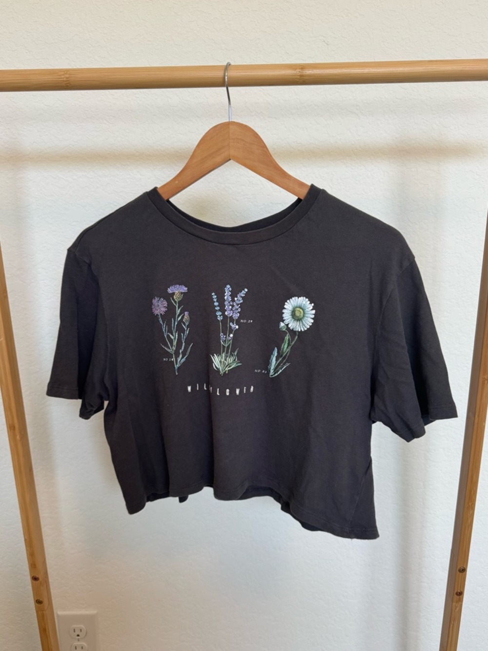 Wildflower Cropped Tee